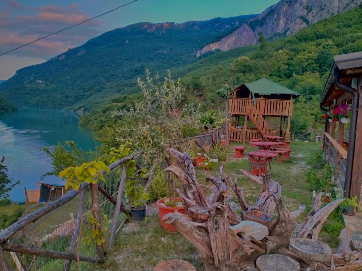 Guest House Aprripe Guri Firza Esterno foto
