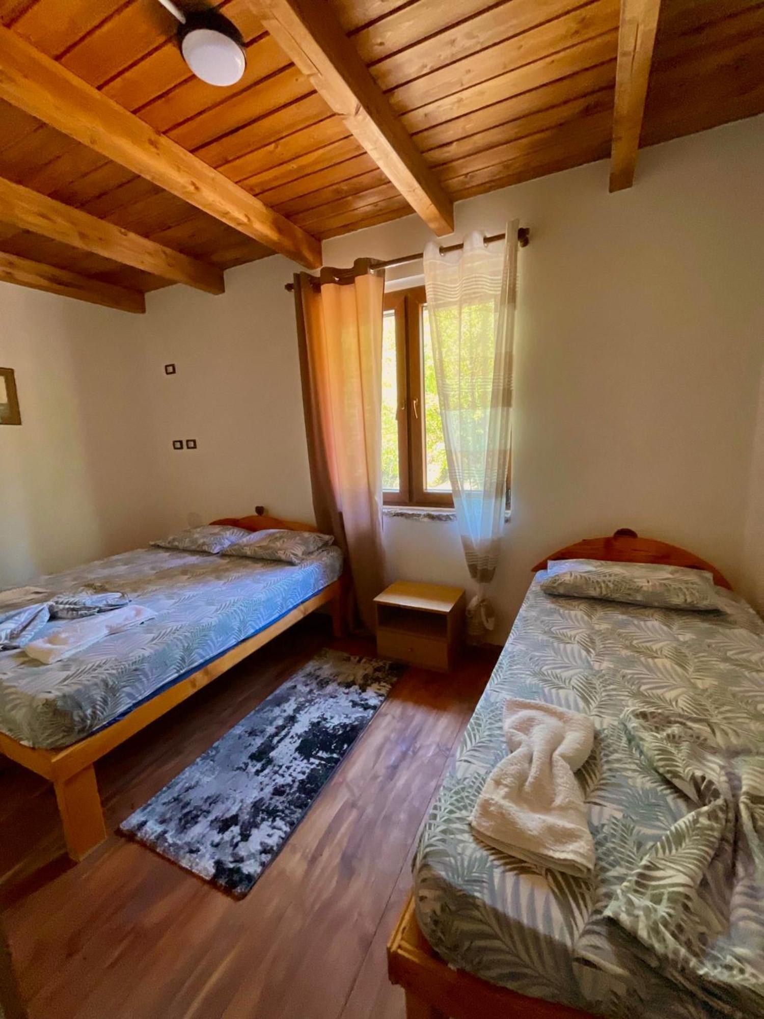 Guest House Aprripe Guri Firza Esterno foto